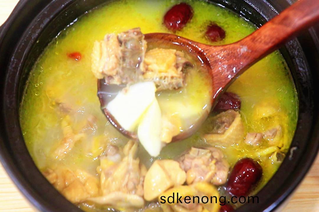 金寨(zhai)老(lao)鷄(ji)湯