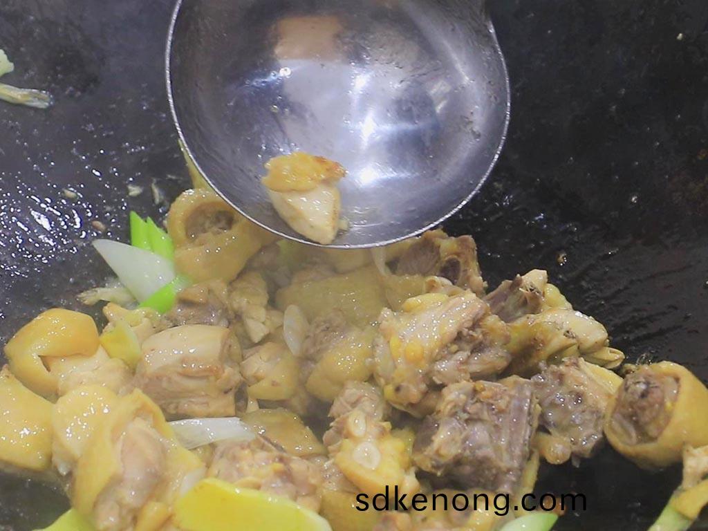 金寨(zhai)老鷄(ji)湯(tang)